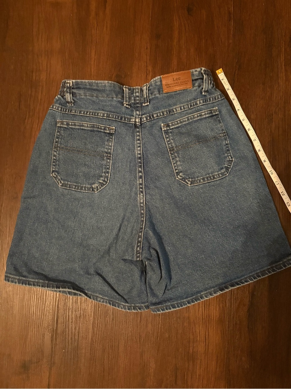 Lee Women's Blue Denim Jean Shorts - Picture 4 of 6